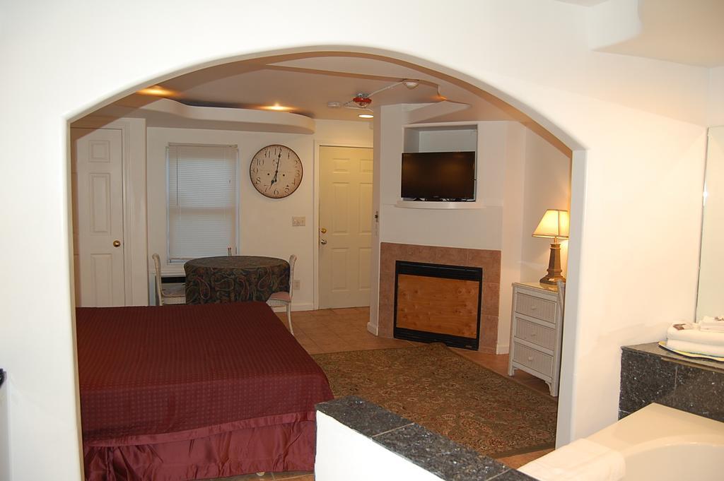 Point 1 Resort & Motel Уэстерли Экстерьер фото